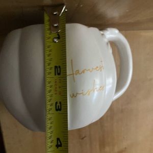 NWT Large Coffee Mug Pumpkin Shape. Global Design Connections